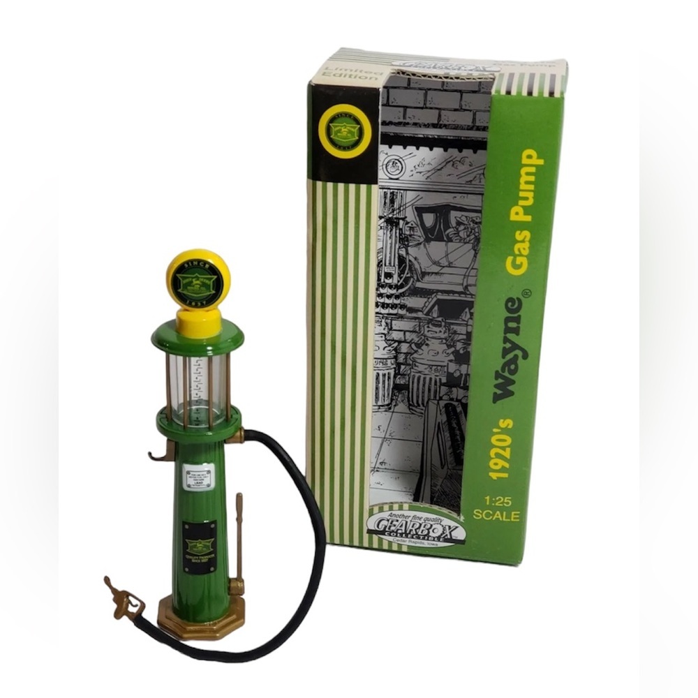 Gearbox Collectible 1920's Wayne Gas Pump John Deere Diecast Metal Limited Ed